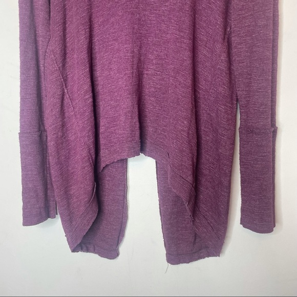Free People Split Back Turtleneck in Plum. Size small - Picture 8 of 11